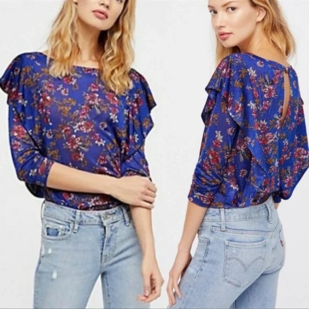Free People - Dock Street Blue Floral Top/Blouse w Ruffled Sleeves - Size Small
